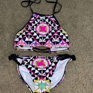 2-piece swimsuit
